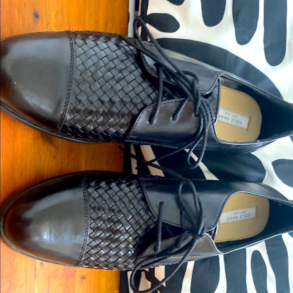 Cole Haan Women Black Leather Dress Shoes